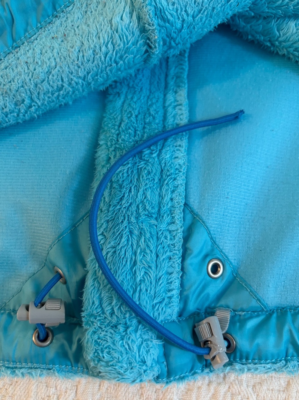 The North Face Women’s  Osito Fleece Jacket - Full Zip, Size M - Picture 6 of 6